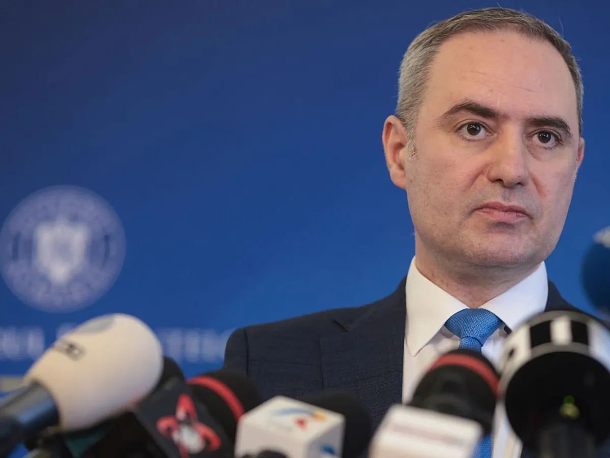 Alexandru Nazare, ministrul Finanţelor - Foto: INQUAM PHOTOS/George Călin