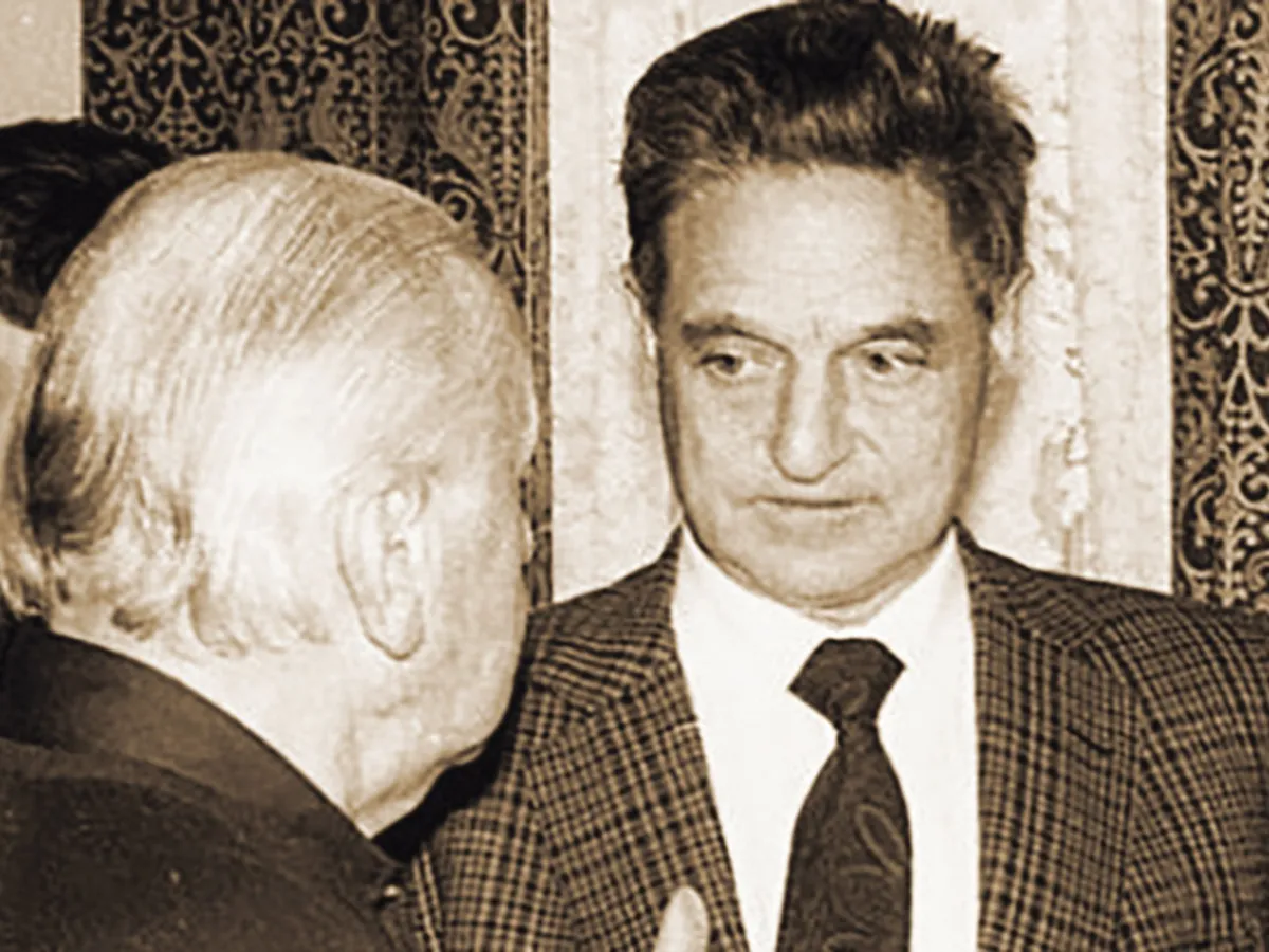 În ianuarie 1990, George Soros s-a întâlnit cu
fondatorii GDS, dar și cu alte
personalități autohtone, precum Silviu Brucan - Foto: Emanuel Pirvu