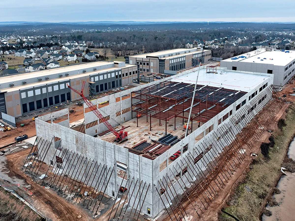Amazon a început anul trecut construcția unui centru de date în Virginia