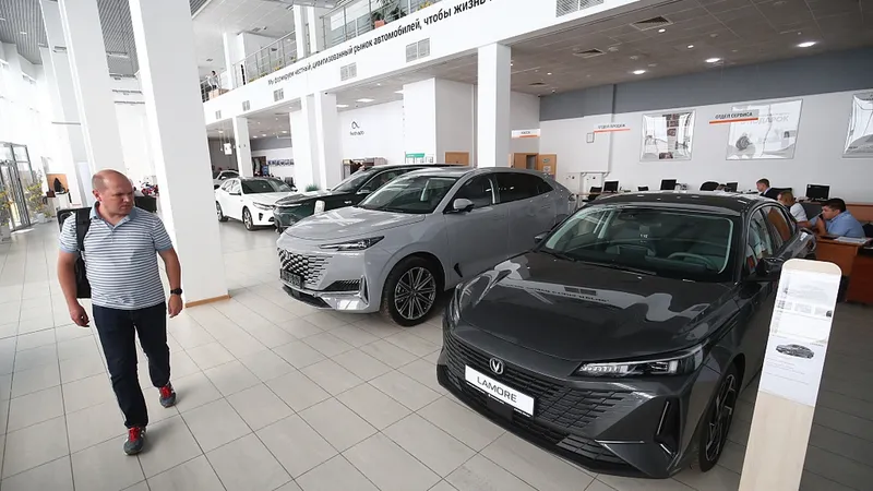 Ați auzit de mașini Changan, Omoda, Belgee sau Jetour? Asta cumpără rușii. China a invadat Rusia - Foto: news.cgtn.com