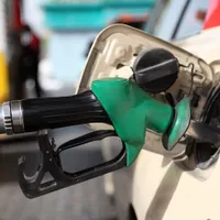 Scumpiri la benzină și motorină de la 1 august. Cât vor plăti românii pentru 1 litru de combustibil - Foto: Profimedia images