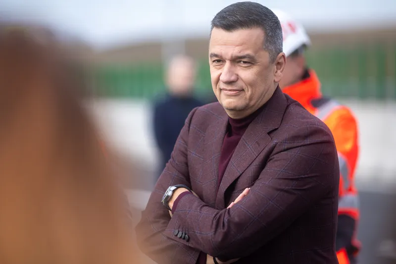 Sorin Grindeanu, vizită de lucru la conectorul dintre o autostradă şi un drum naţional - Foto: INQUAM PHOTOS/Virgil Simionescu