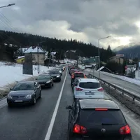 Blocaj pe Valea Prahovei. Turiștii care se întorc din vacanța stau în coloană în mai multe zone/FOTO: Facebook/Infotrafic