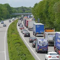 Trafic de coșmar de Valea Prahovei pe ambele sensuri. Coloane de peste 7 km de mașini - FOTO: Profimedia