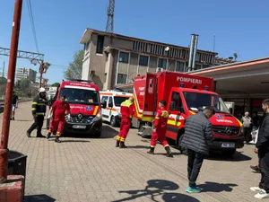 Două trenuri s-au ciocnit în gara din Constanța: 14 pasageri răniți. A fost activat planul roșu de intervenție