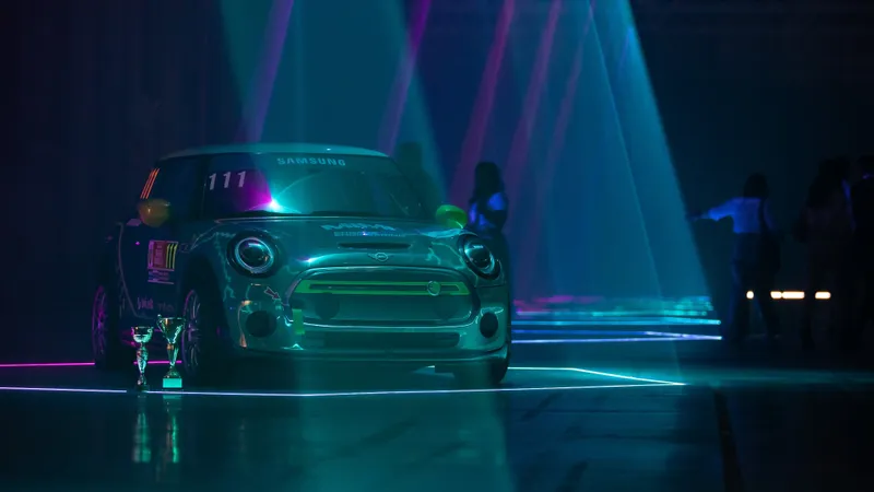 Racing MIMI, primul Mini electric de curse din istorie, dezvoltat 100% în România, a evoluat interesant, după două sezoane competiționale - Foto: Racing MIMI