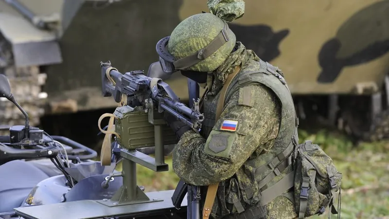 Soția unui soldat rus i-a cerut bărbatului ei să violeze femei ucrainene. „Nu vreau să știu detalii” / Emerging Defense