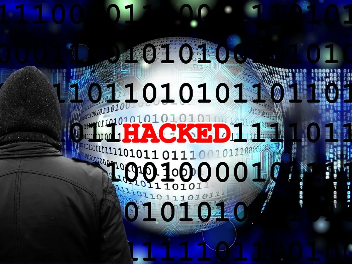 Hackerii au preluat controlul radiourilor și TV din Rusia. Au difuzat o alertă falsă de atac aerian - FOTO: Pixabay/ Gerd Altmann