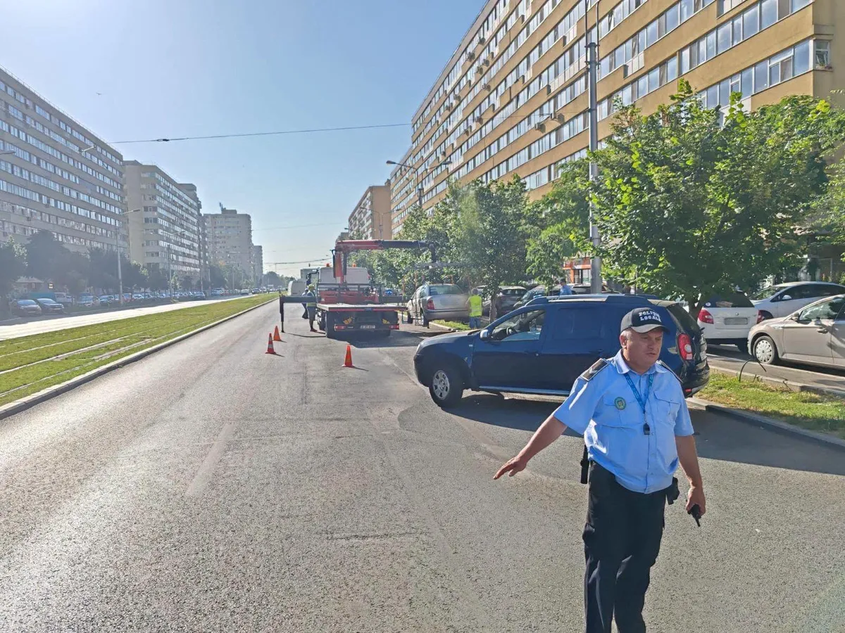 Ai parcat aiurea în București și ți-a fost ridicată mașina, minimum 1.405 lei amendă - Foto: Facebook / Poliția Locală a Municipiului București