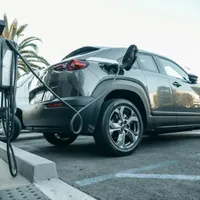 De ce e de 2 ori mai probabil să fii lovit de mașina electrică decât de una „normală”? Ce-i lipsește - Foto: Pexels