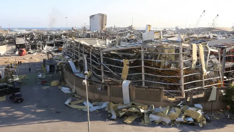 Beirut, devastat de explozie/FOTO: news.ro
