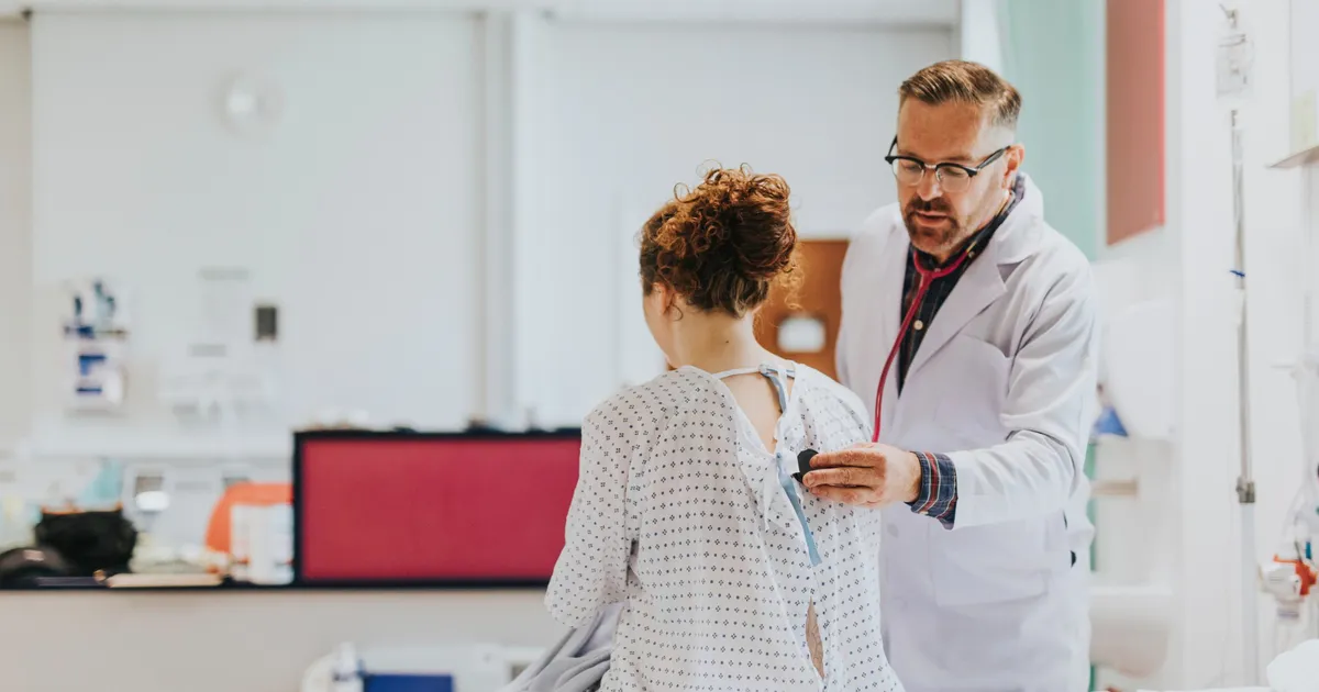 Unul dintre cele mai periculoase tipuri de cancer poate fi detectat mai devreme. Simptomele care dau alarma • Newsweek România