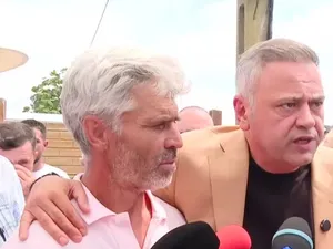 VIDEO Ceartă pe apa Dâmboviței. Ministrul Agriculturii, discuții cu fermierii din Lungulețu. Precizările „Apelor Române” și ale „Apa No