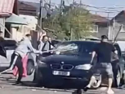 Mascații au descins în Pantelimon după scandalul cu bâte. Un elicopter survolează și caută agresorii Foto: Captura video Antena3