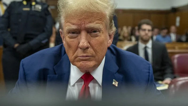 Donald Trump, mai aproape de încarcerare. Ce a mai făcut de data asta fostul şef de stat - Foto: Profimedia Images