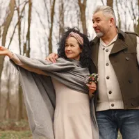 Românii din aceste orașe ies la pensie cu 2 ani mai repede. Ce trebuie să fi muncit? - Foto. FReepik
