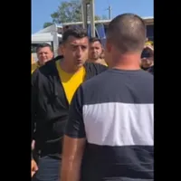 Cum știe „președintele” Simion să rezolve probleme: Urlă, îmbrâncește, amenință - Foto: captură video