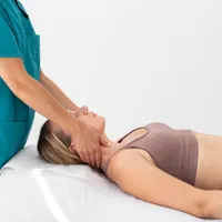 Cum poți avea parte gratuit de masaj, kinetoterapie, consiliere psihologică? Ai nevoie de trimitere - Foto: Freepik (Imagine cu rol ilustrativ)
