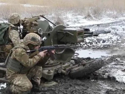Se dau lupte grele la Nord-Vest de Kiev. Ucrainenii țin piept eroic în fața invadatorilor ruși/FOTO: The Guardian