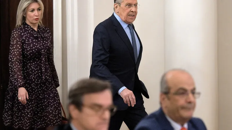 Rusia face scandal că Bulgaria nu l-a lăsat pe Lavrov, prin spaţiul ei aerian - Foto: Profimedia Images