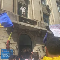 Stegarul dac a protestat pe clădirea Ministerului Sănătății Foto: Captură Digi 24