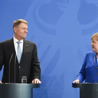 Klaus Iohannis a discutat cu Angela Merkel. Foto: presidency.ro