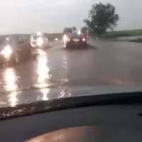 VIDEO Șoselele unui județ din România, acoperite de ape. Avertizări meteo de ploi abundente - Foto: Captură video