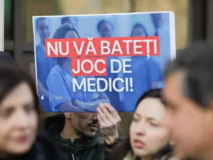 SURSE Cum s-a desfășurat prima întâlnire dintre medicii protestatari și noul președinte CNAS - Foto: INQUAM Photos/ George Călin