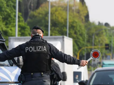 O bombă artizanală a fost descoperită într-o mașină la Roma/Foto:football.italia