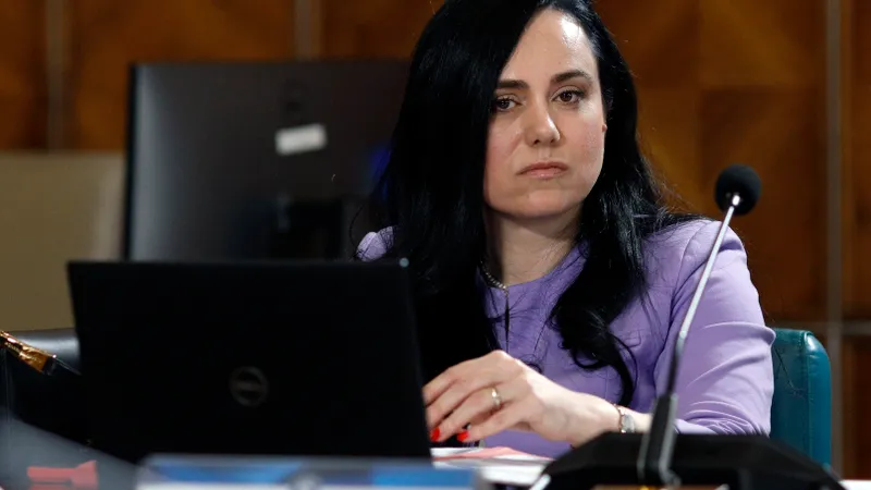 Ministrul Muncii vrea creștere de pensie de 350 lei pentru pensionari. În ce condiții se dau banii? - Foto: INQUAM PHOTOS / Mălina Norocea