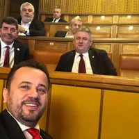 Liviu Pop e fericit cu el însuși/FOTO: Facebook.com