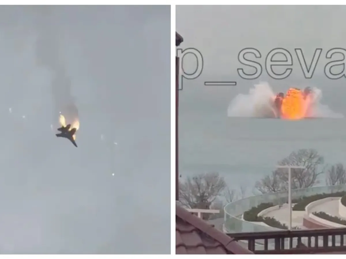 VIDEO Momentul în care rușii și-au doborât un avion Su-35. Putin a pierdut 106 aeronave de luptă - Foto: Captură video/ Colaj/ X