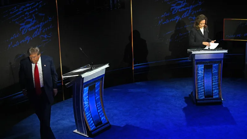 Trump, pe „cartea” învinsului” refuză o nouă confruntare cu Harris: „Nu va exista a treia dezbatere” - Foto: Profimedia images