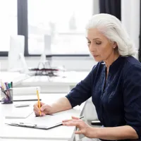 Care români iau o pensie de 2.500 euro în Spania? În România e de 3 ori mai mică - Foto: Freepik (Imagine cu rol ilustrativ)