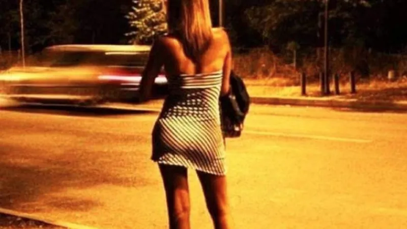 Povestea unei fete de la ţară exploatată crunt la oraş: primea 35 de lei din 1.500 câştigaţi pe zi/FOTO: ziaruldeiasi.ro