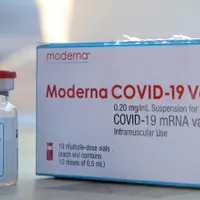 Vaccinul anti-COVID Moderna, „extrem de eficient” la adoescenţi cu vârste între 12 și 17 ani. / Foto: digi24.ro