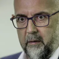 Guvernul PNL-PSD-UDMR: Kelemen Hunor afirmă că s-a stabilit că e momentul să revizuim Constituţia. / Foto: adevarul.ro