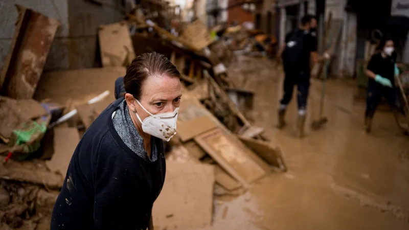 Avertisment MAE. Alertă cod roșu de ploi în regiunea „românească” din țara devastată de inundații - Foto: Profimedia images