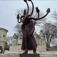 După scandalul cu Hidra o altă statuie din Iași este vandalizată. Ce se întâmplă și ce spune poliția - Foto: ProTv