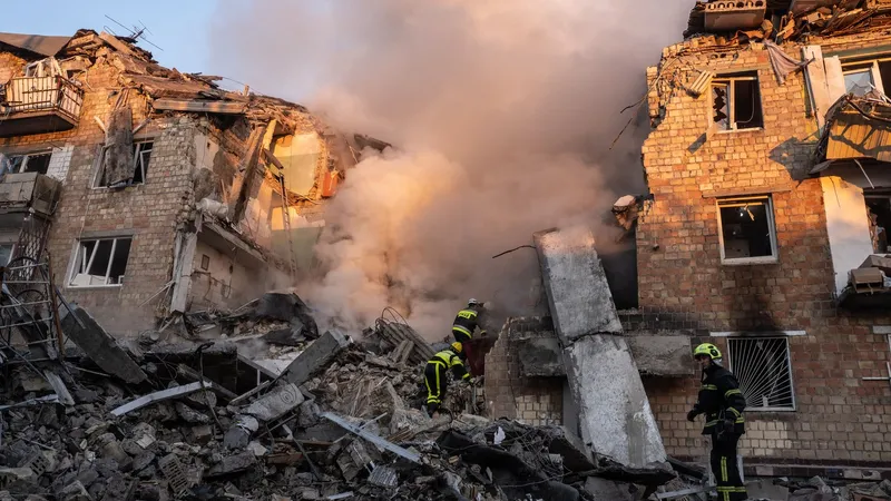 Rusia a bombardat sediul UE și Consiliul britanic din Kiev, apoi a cerut negocieri - Foto: Profimedia Images (imagini cu rol ilustrativ)