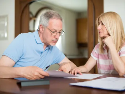 Se schimbă vârsta standard de pensionare. Când ieși la pensie în funcție de anul în care te-ai născut?