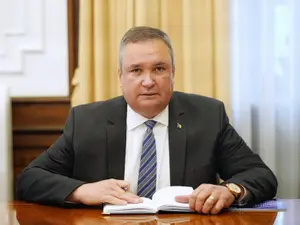 Premierul desemnat Nicolae Ciucă cere un „armistiţiu politic" și face apel la patriotism și rațiune. / Foto: hotnews.ro