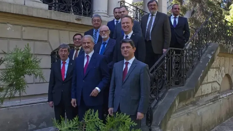 Kuzmin, Adrian Năstase și Corlățean - Foto: Fundația Titulescu