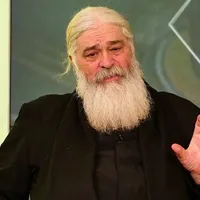 Scandal în Biserică: controversatul preot ieșean care i-a făcut campanie pe față lui Georgescu - Foto: Facebook/Părintele Calistrat