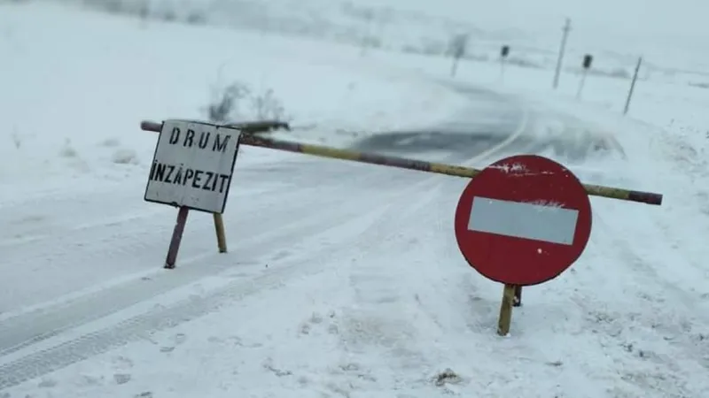 Haos în 5 județe din România. 21 de drumuri naționale închise din cauza zăpezii și a viscolului - Foto: Facebook/CNAIR