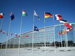 NATO susține o anchetă independentă asupra devierii avionului spre Belarus/Foto: yahoo