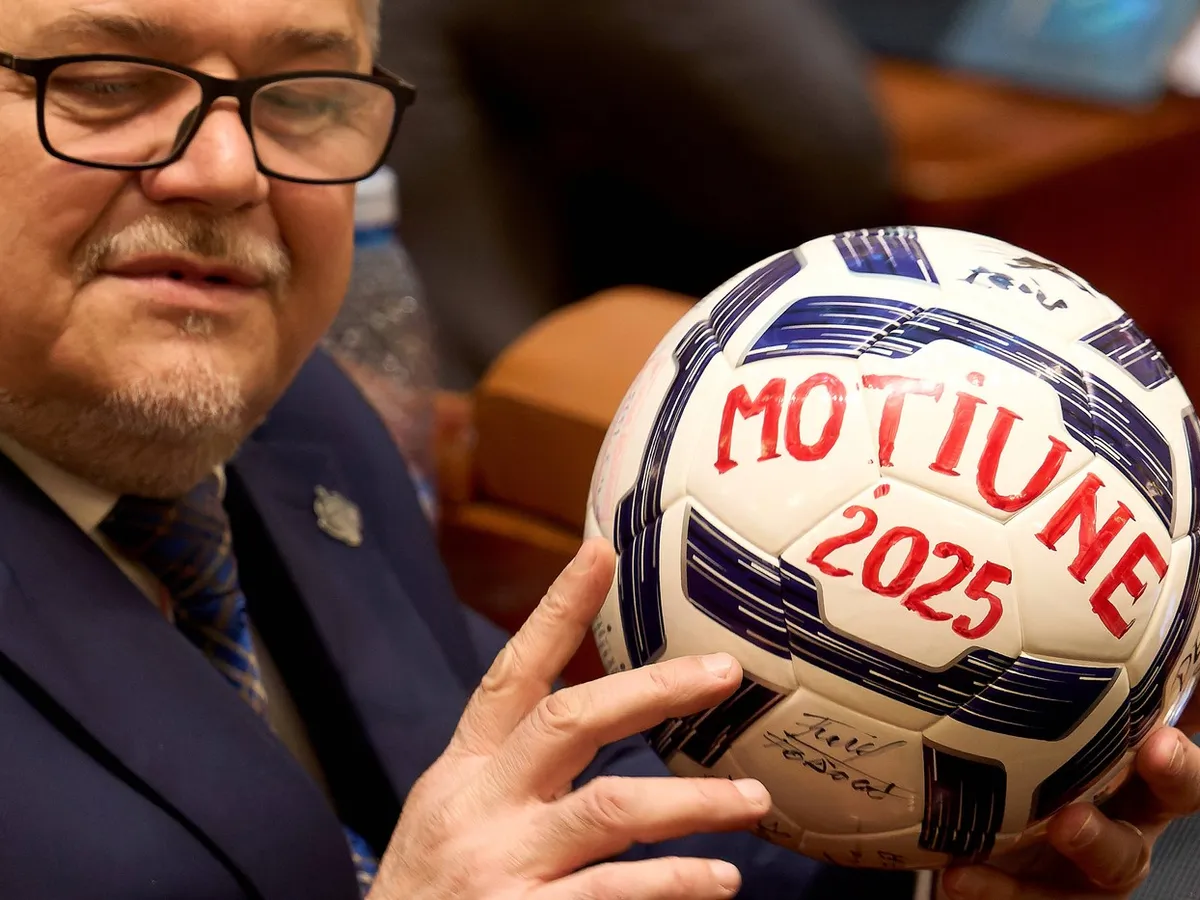 Imagini de la Moțiune - Foto: Profimedia Images