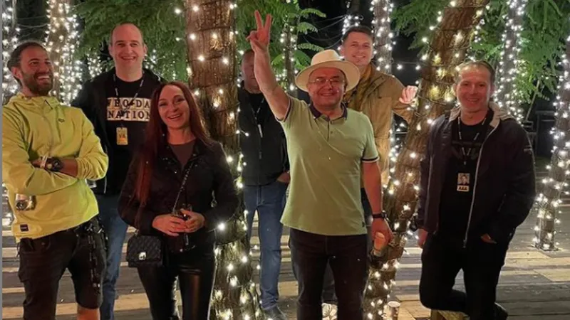 Premierul Florin Cîțu, la Electric Castle, primul mare festival în pandemie, alături de Emil Boc. / Foto: news.ro
