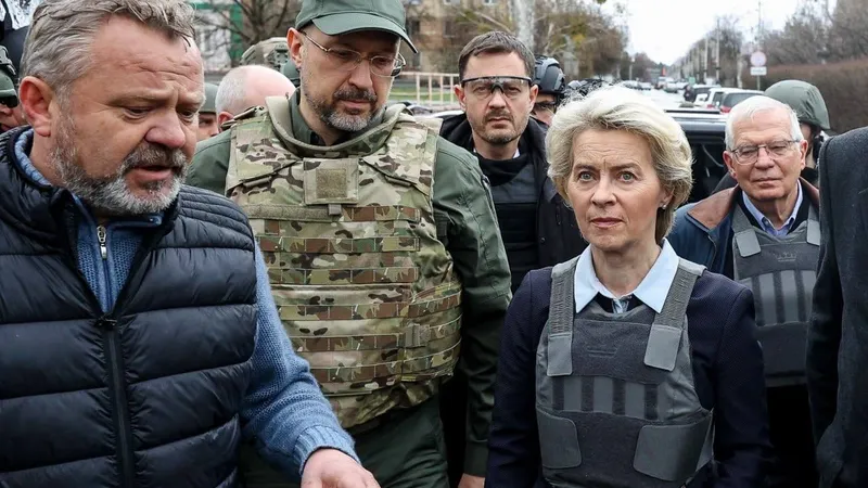 Von der Leyen, la Bucea/foto: reuters