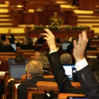 Alianța PSD-ALDE-UDRM a votat la foc automat modificările toxice ale legilor justiției